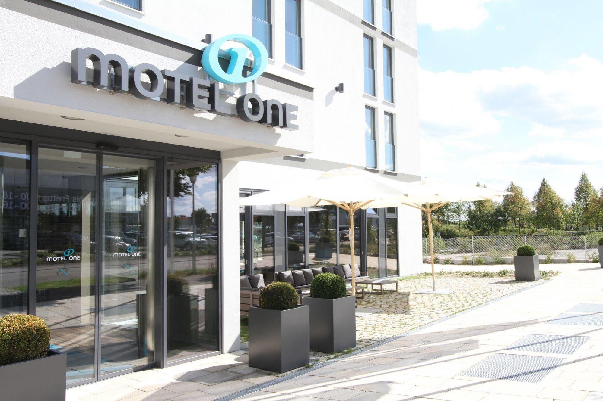 Motel One Munchen-Garching Garching bei München Eksteriør billede